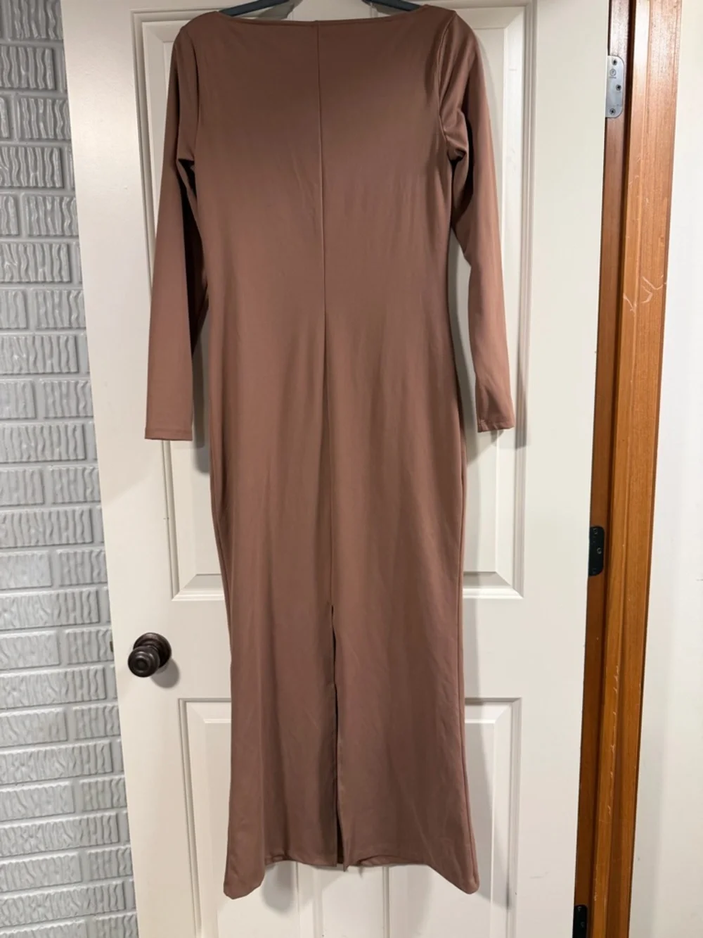 Wild Fable Brown Long Sleeve Bodycon Maxi Dress Size M ButterBliss NWOT - Picture 3 of 4